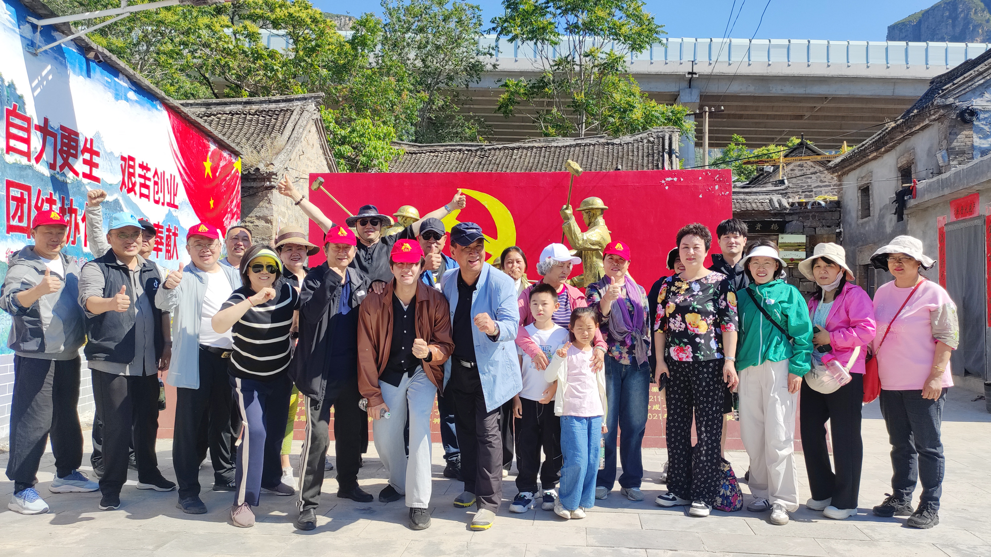 金豫家人春日团建：嗨翻自然，豫见美好！